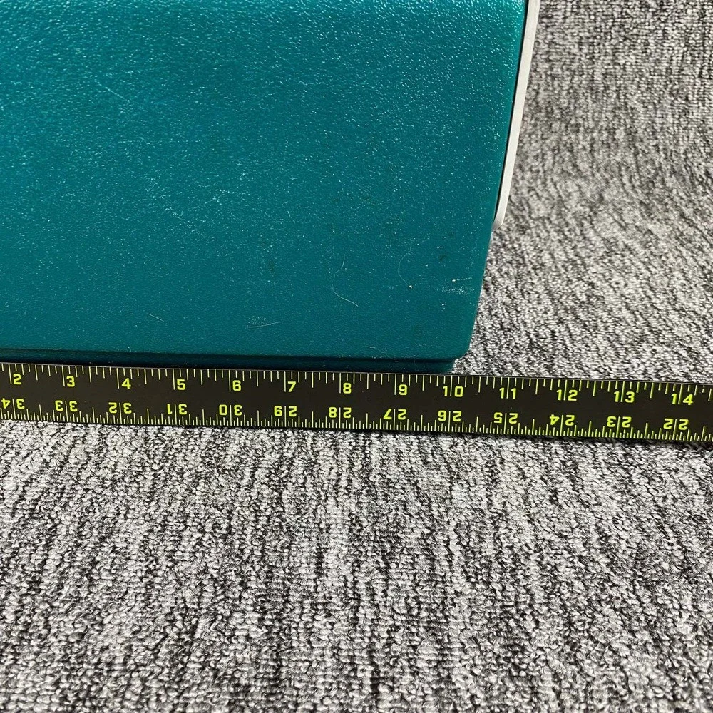 Igloo‎ Little Playmate Elite Cooler Small Teal White Ron Jon Surf Shop Retro